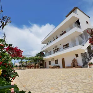 Aparthotel Genci, Ksamil