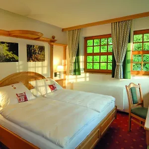 Alpenhof Hotel